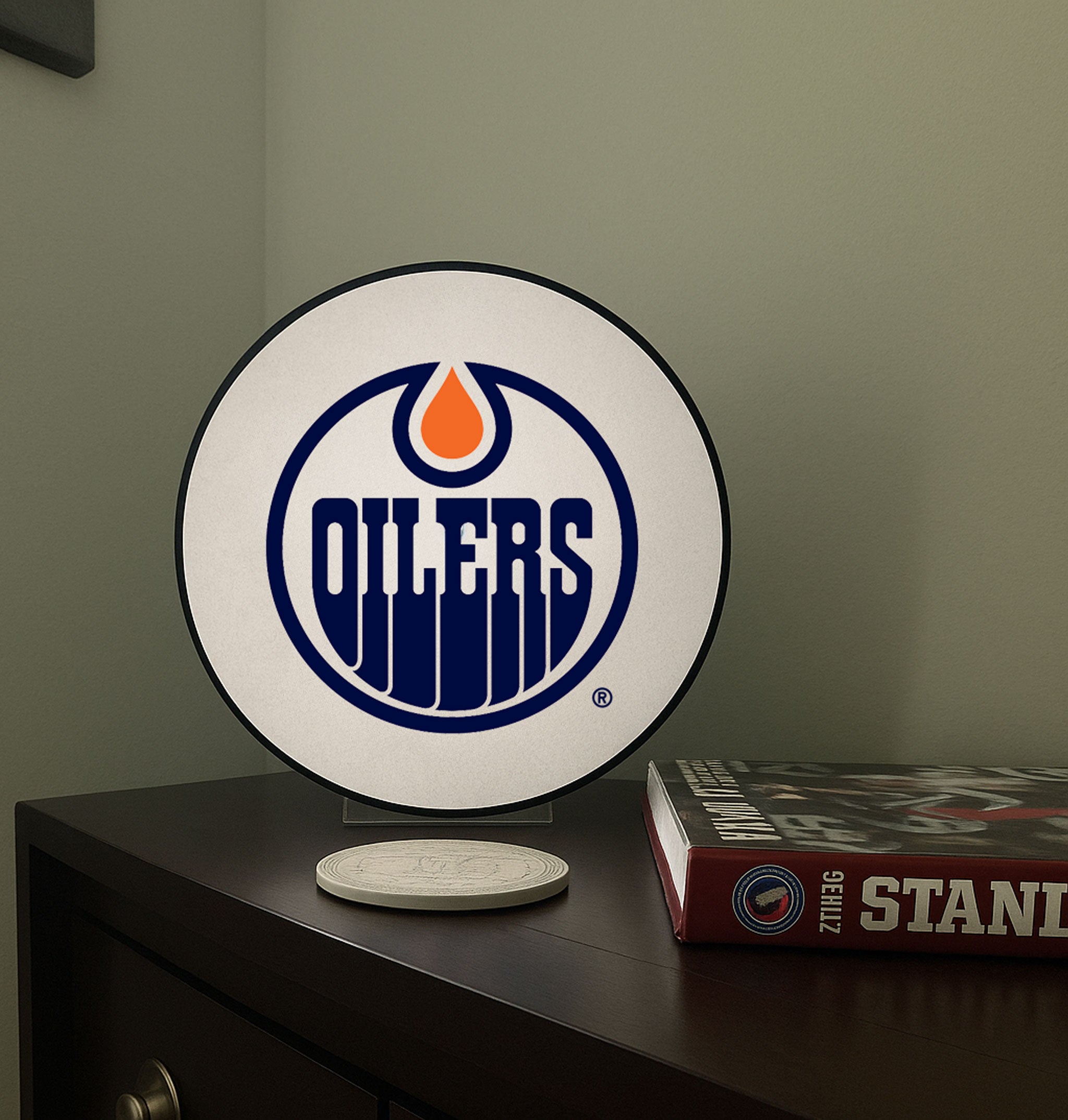 Edmonton Oilers® Hockey Puck Lamp – Ultimate Hockey Fans